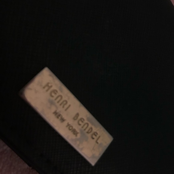 Henri Bendel wallet - Picture 3 of 3